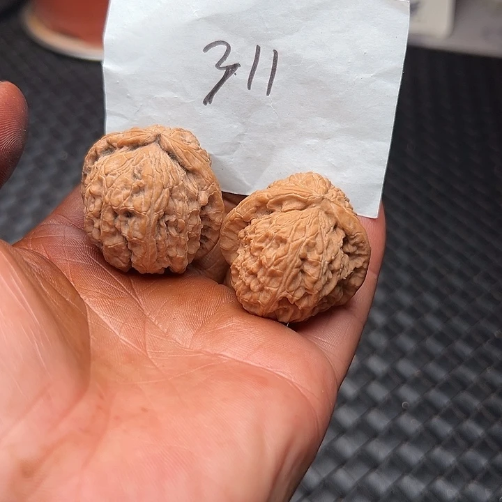 文玩核桃吊坠文玩核桃把件