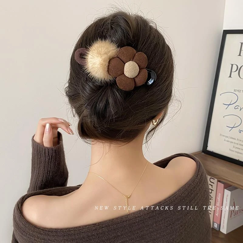 高级感毛绒发夹女网红毛毛夹子脑勺大号抓夹秋冬鸭嘴夹发卡头饰