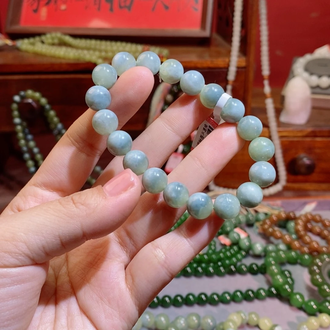 和田玉未镶嵌颈饰T****s