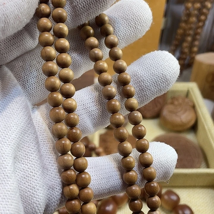 檀香木手串/手链老山檀香0.6多圈奶甜