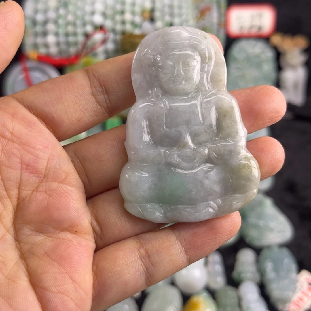 翡翠未镶嵌吊坠(不含链)瑕疵