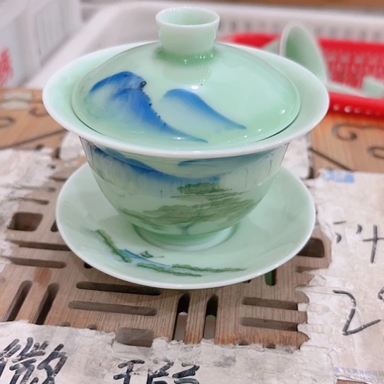 微瑕介意的勿拍，喜欢再下单，谢谢支持