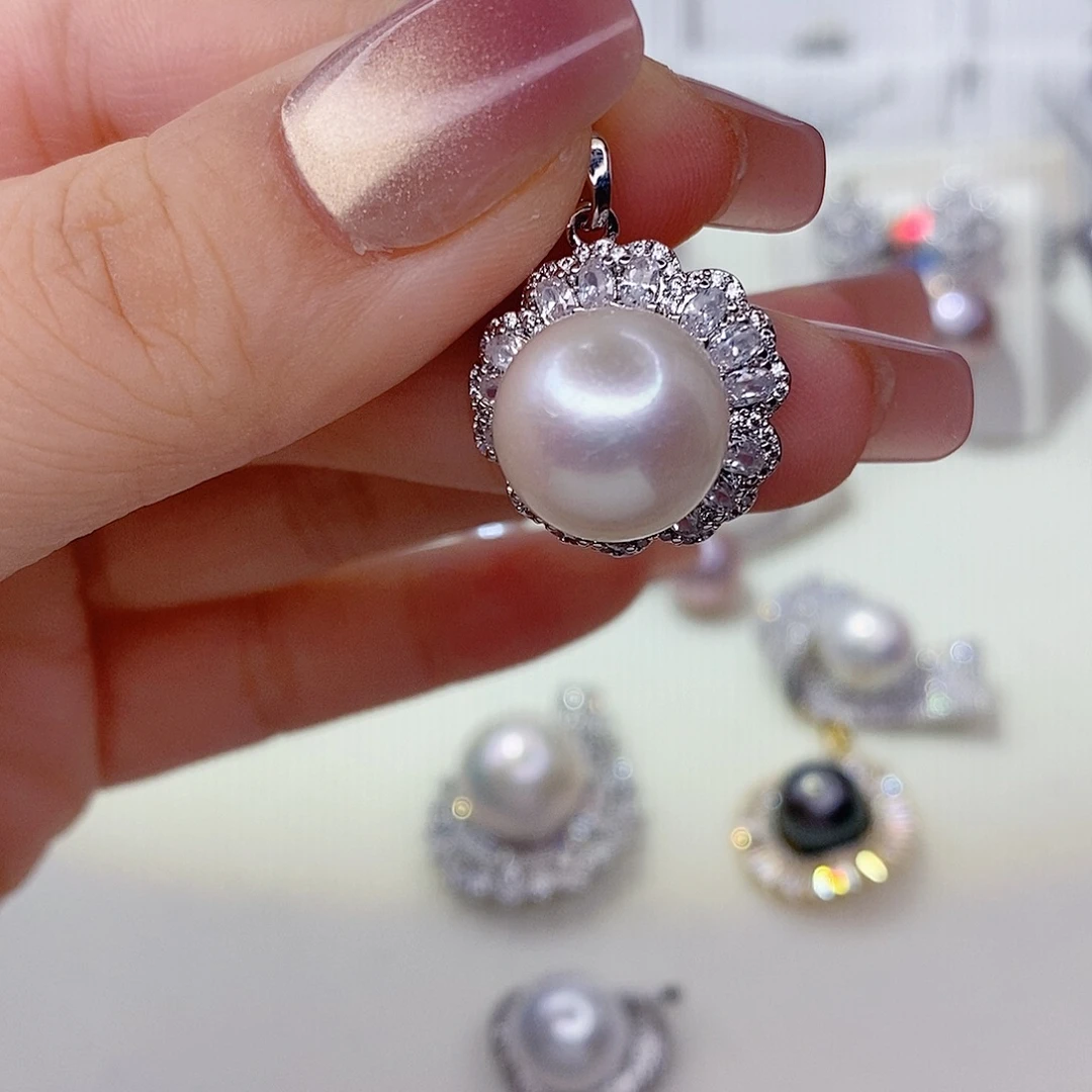 吊坠(赠链)未镶嵌淡水珍珠