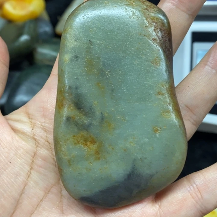 未镶嵌和田玉（糖玉）挂件