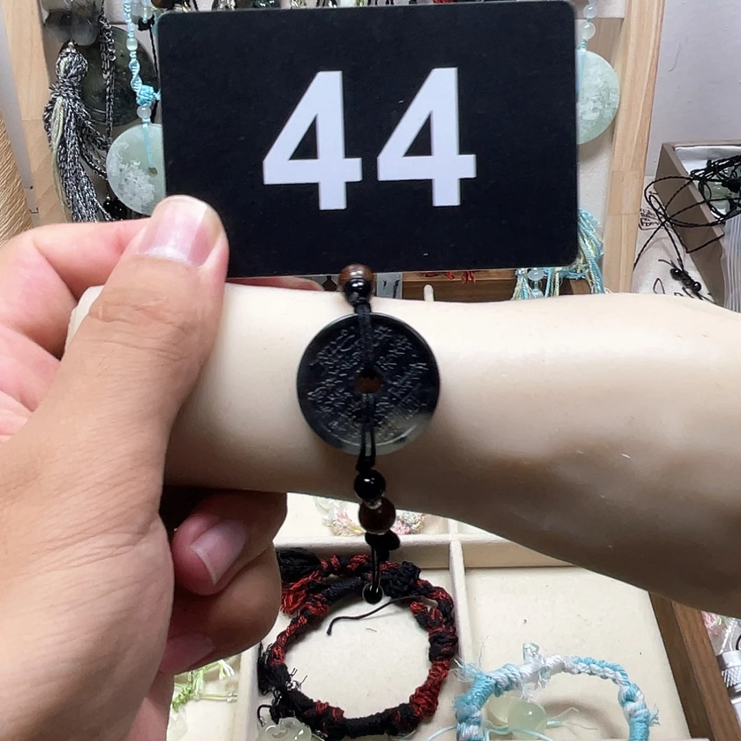蛇纹石玉合金颈饰
