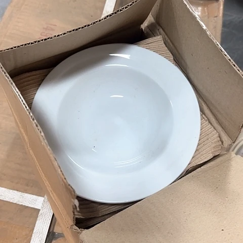 瓷片一盒6个18厘米