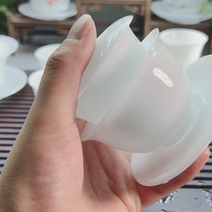 不是一个两个，我有很多看你要哪一种款式