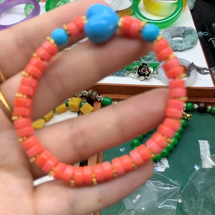 合金颈饰玛瑙/玉髓吊坠