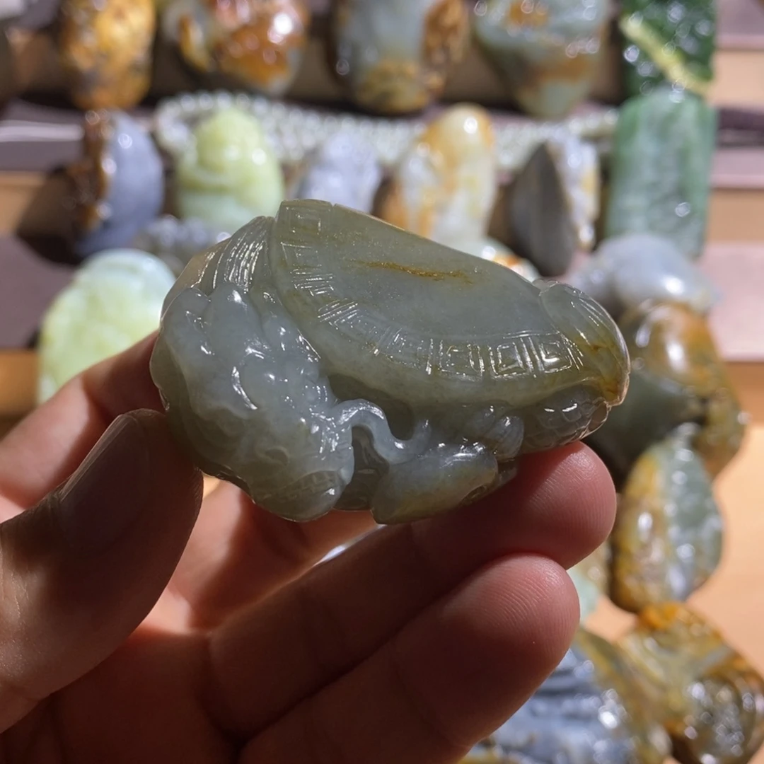 大***地和田玉未镶嵌把件