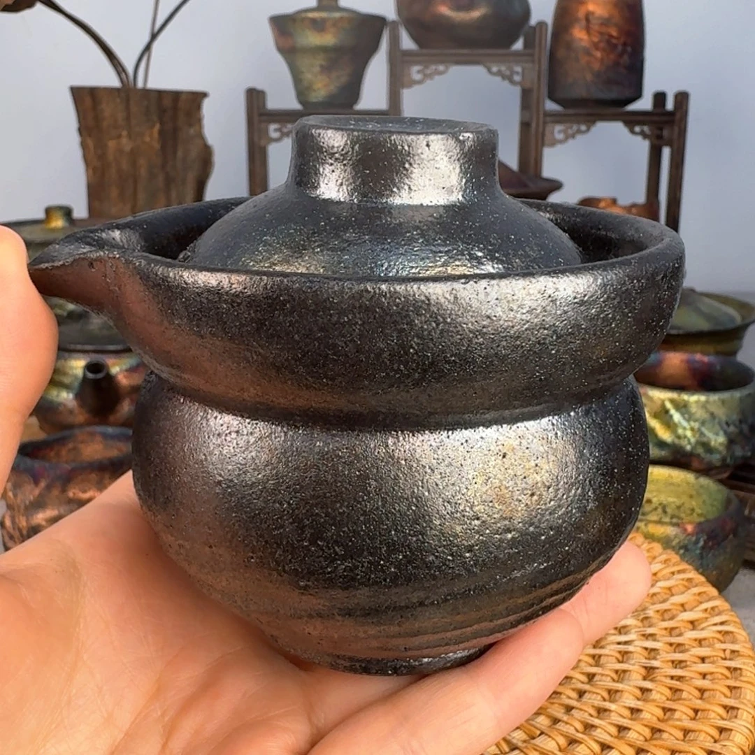 荥经黑砂开播福利泡菜坛