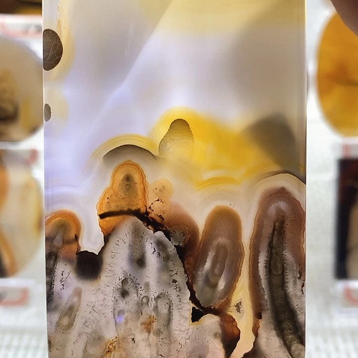 玛瑙/玉髓未镶嵌颈饰