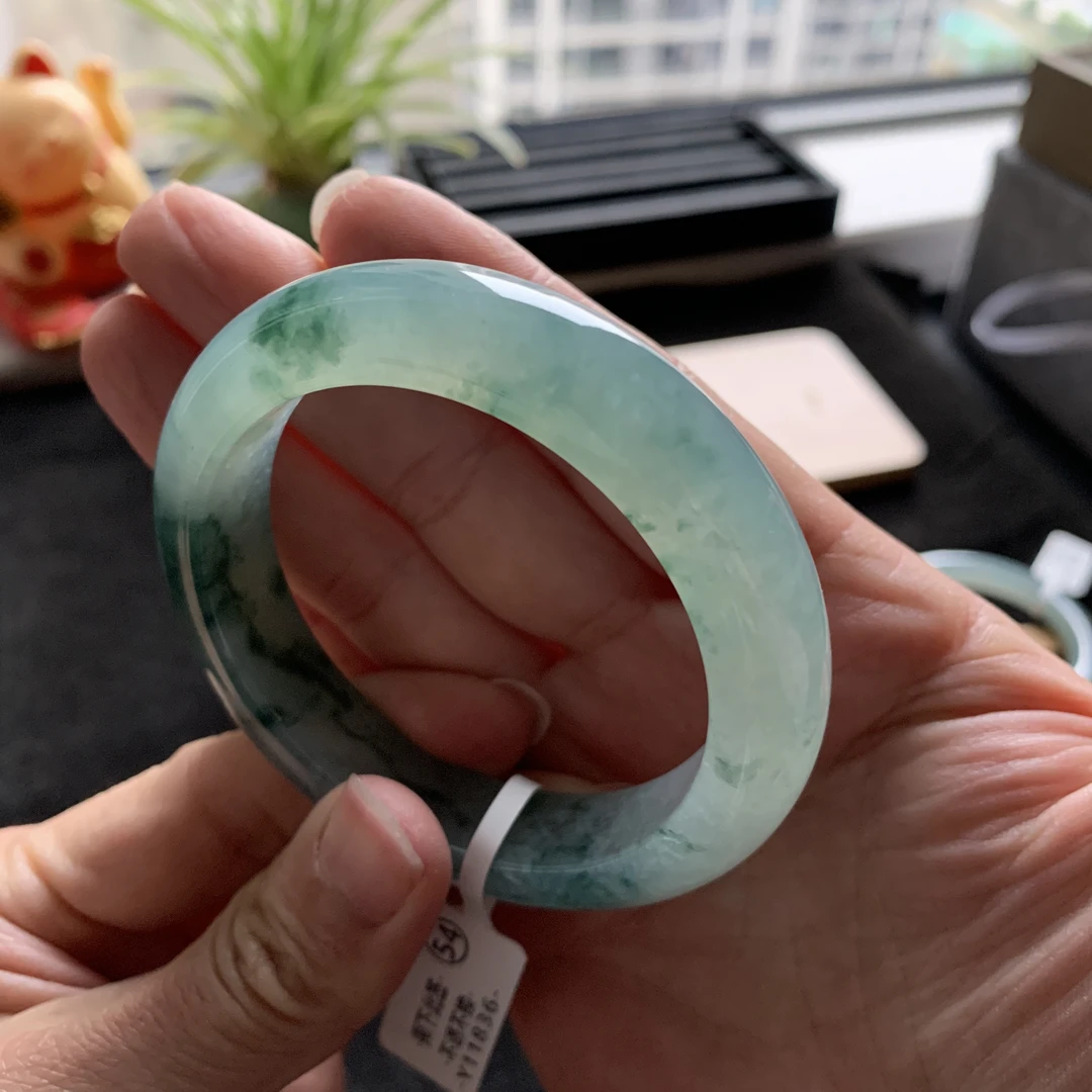 54圈口种水飘花手镯Y11836