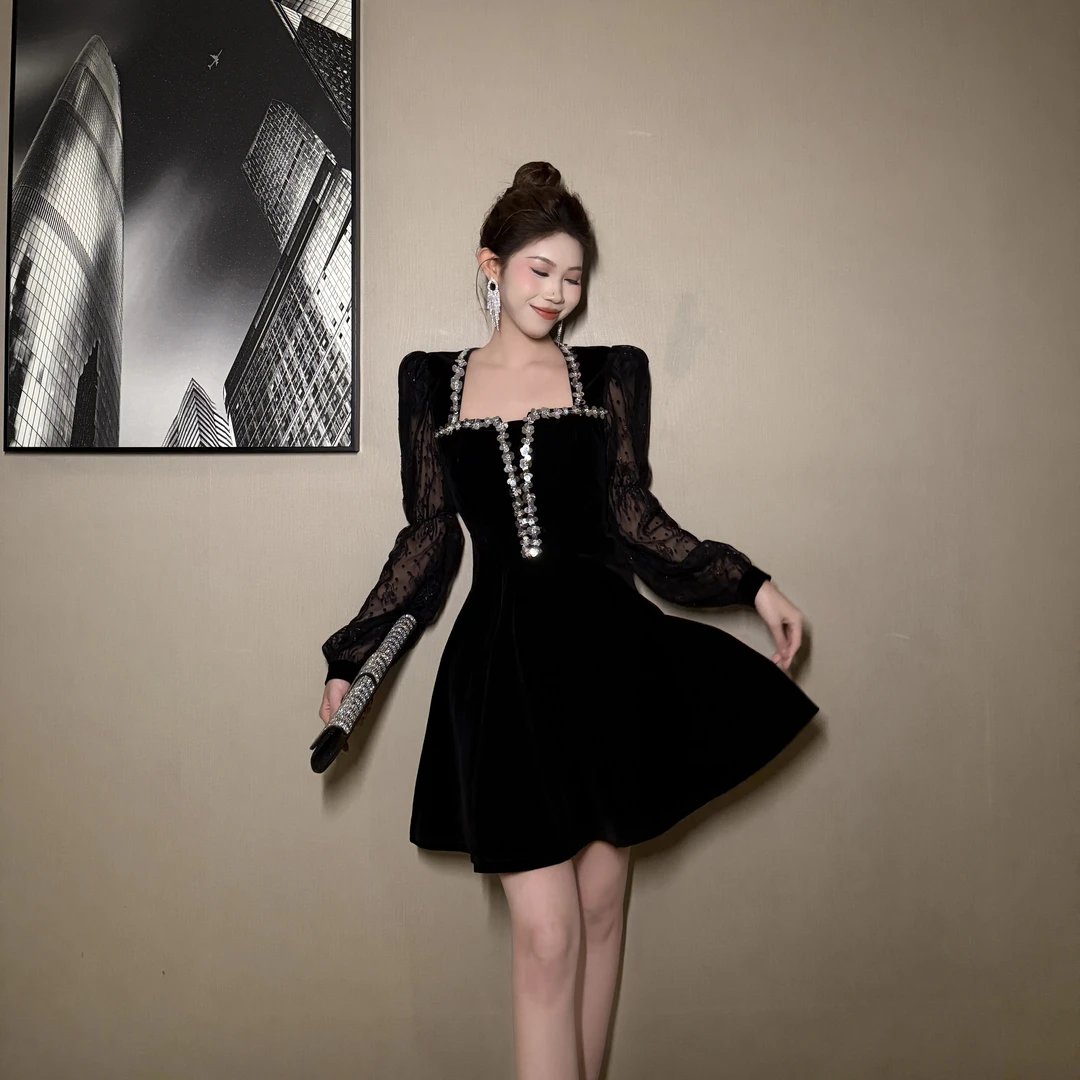 【惠子原创】气质轻奢修身复古赫本风蕾丝长袖名媛宴会小黑裙21547