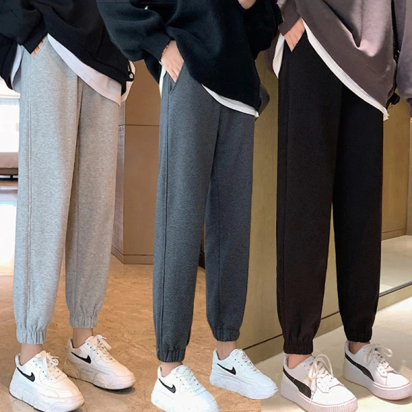 孕妇裤子2025新款秋季外穿春秋款宽松束脚打底卫裤运动裤