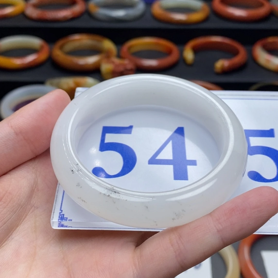 石英质玉（黄龙玉）手镯未镶嵌