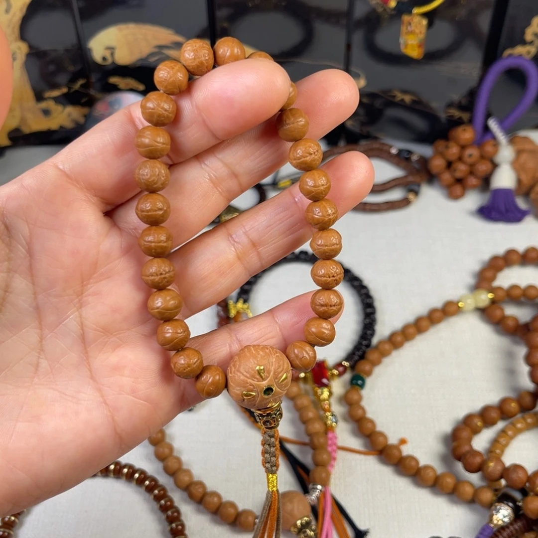 比***.猴头核桃吊坠345566788999999