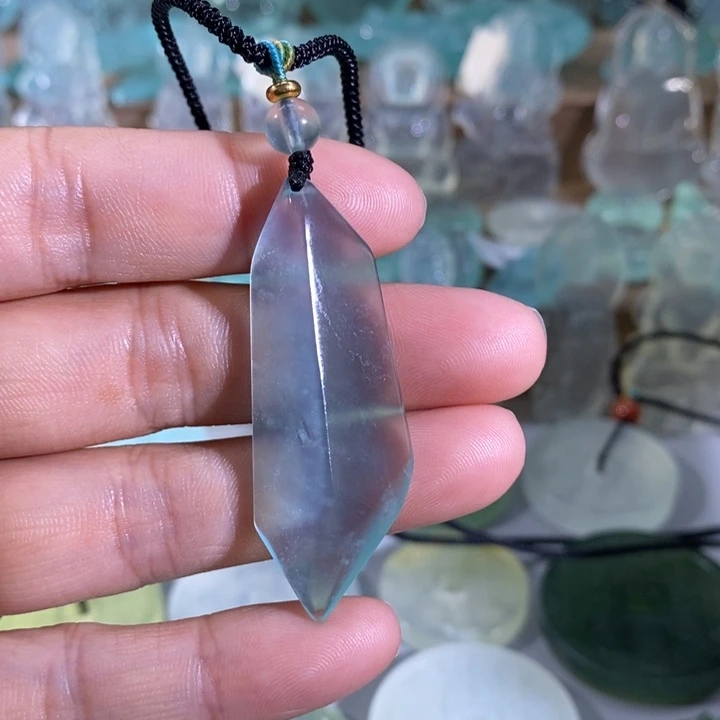 岫玉吊坠未镶嵌吊坠