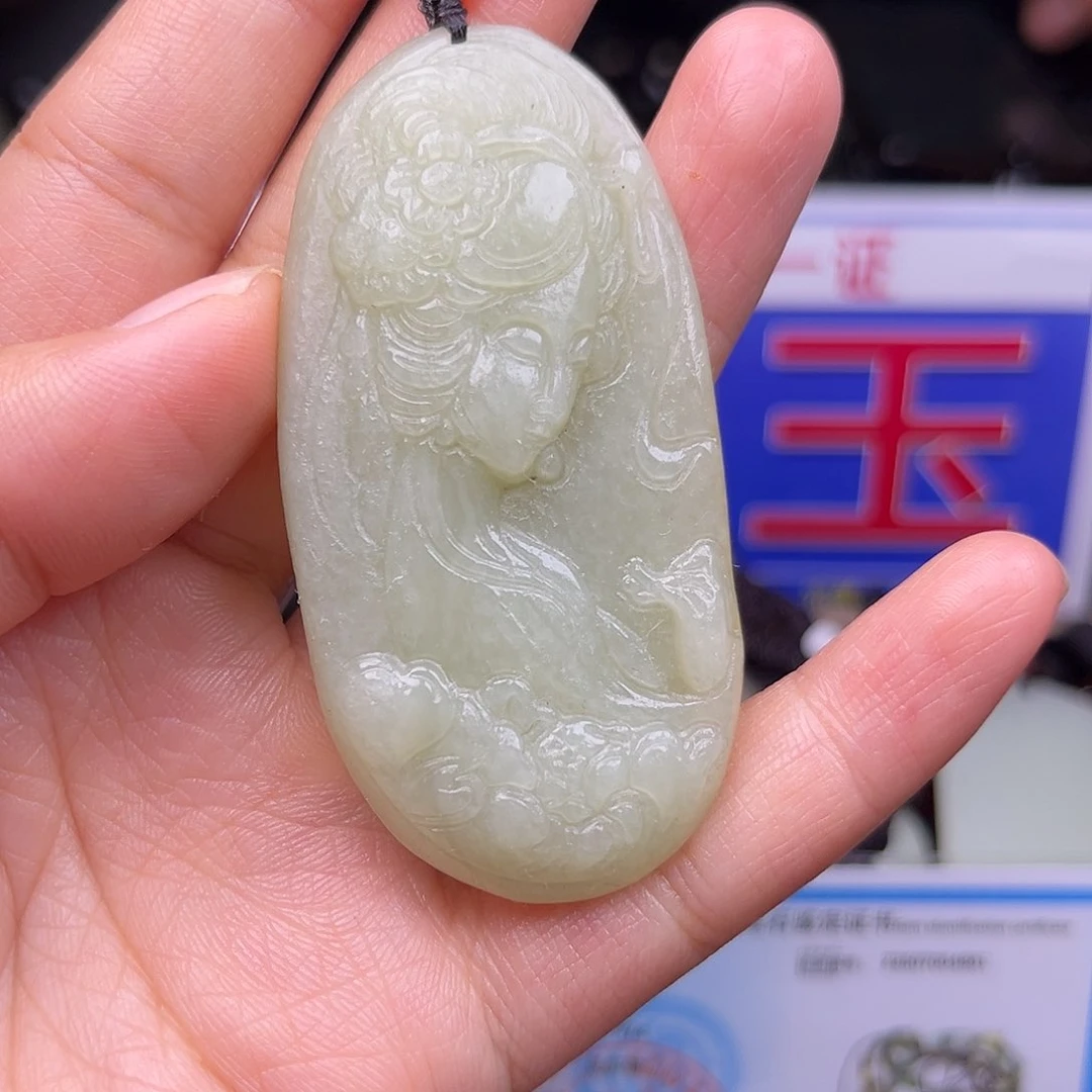 颈饰未镶嵌和田玉