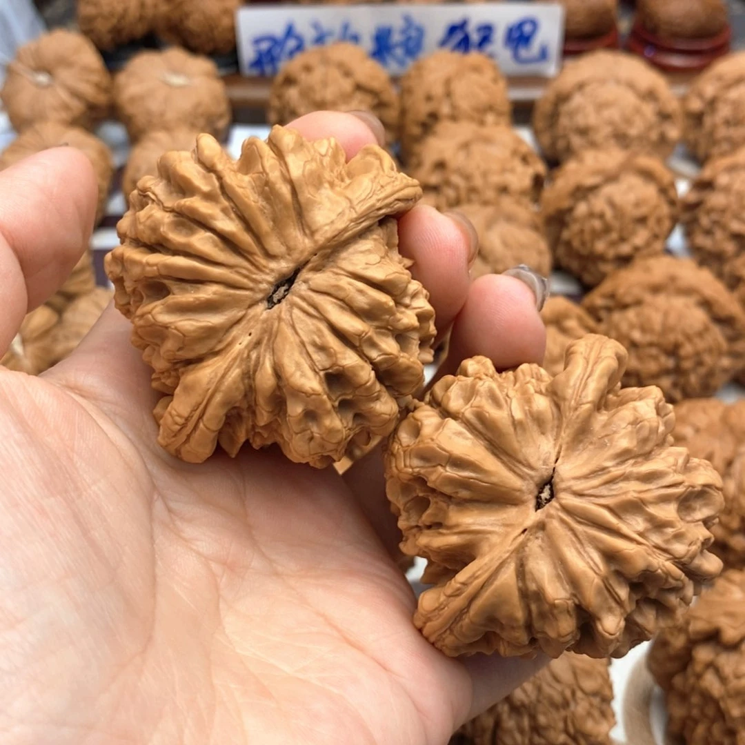 【闪购商品】文玩核桃吊坠54尺龙鼎龟背