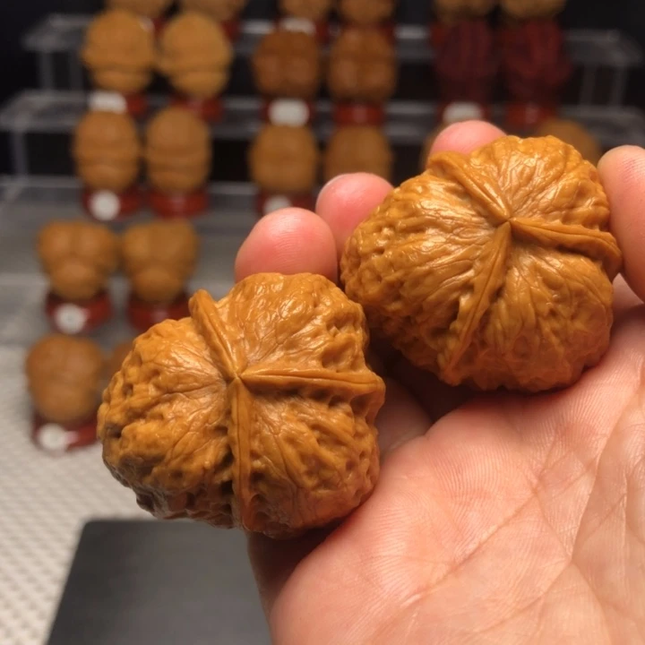 文玩核桃把件13花开富贵