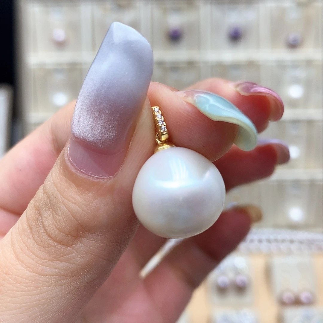 淡水珍珠合金颈饰