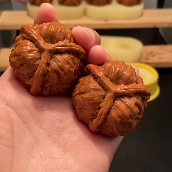 文玩核桃把件周****涯文玩核桃