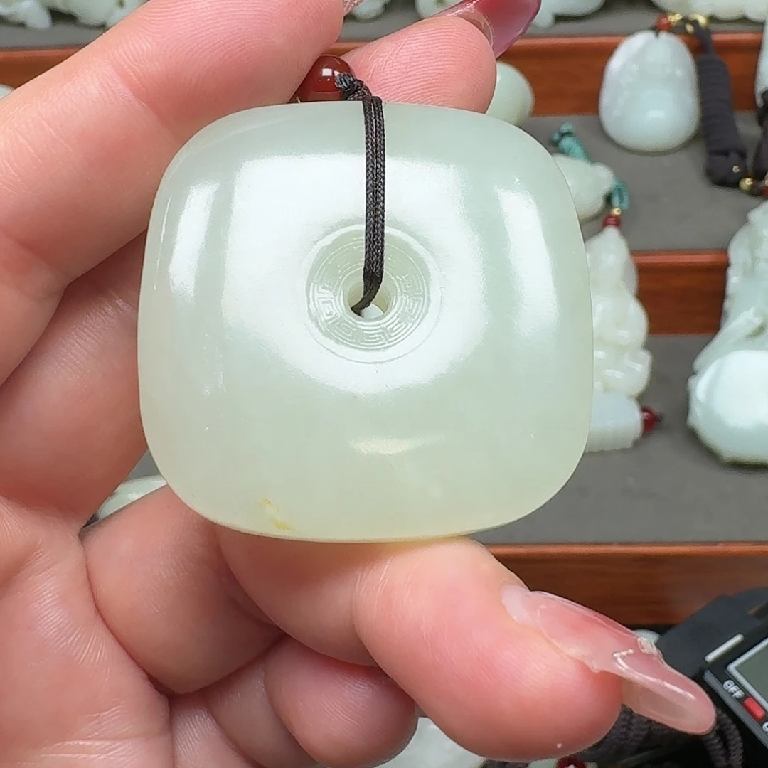 乐***修玉平安扣平安扣玉佩