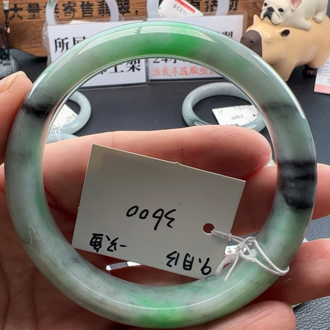 翡翠未镶嵌手镯59