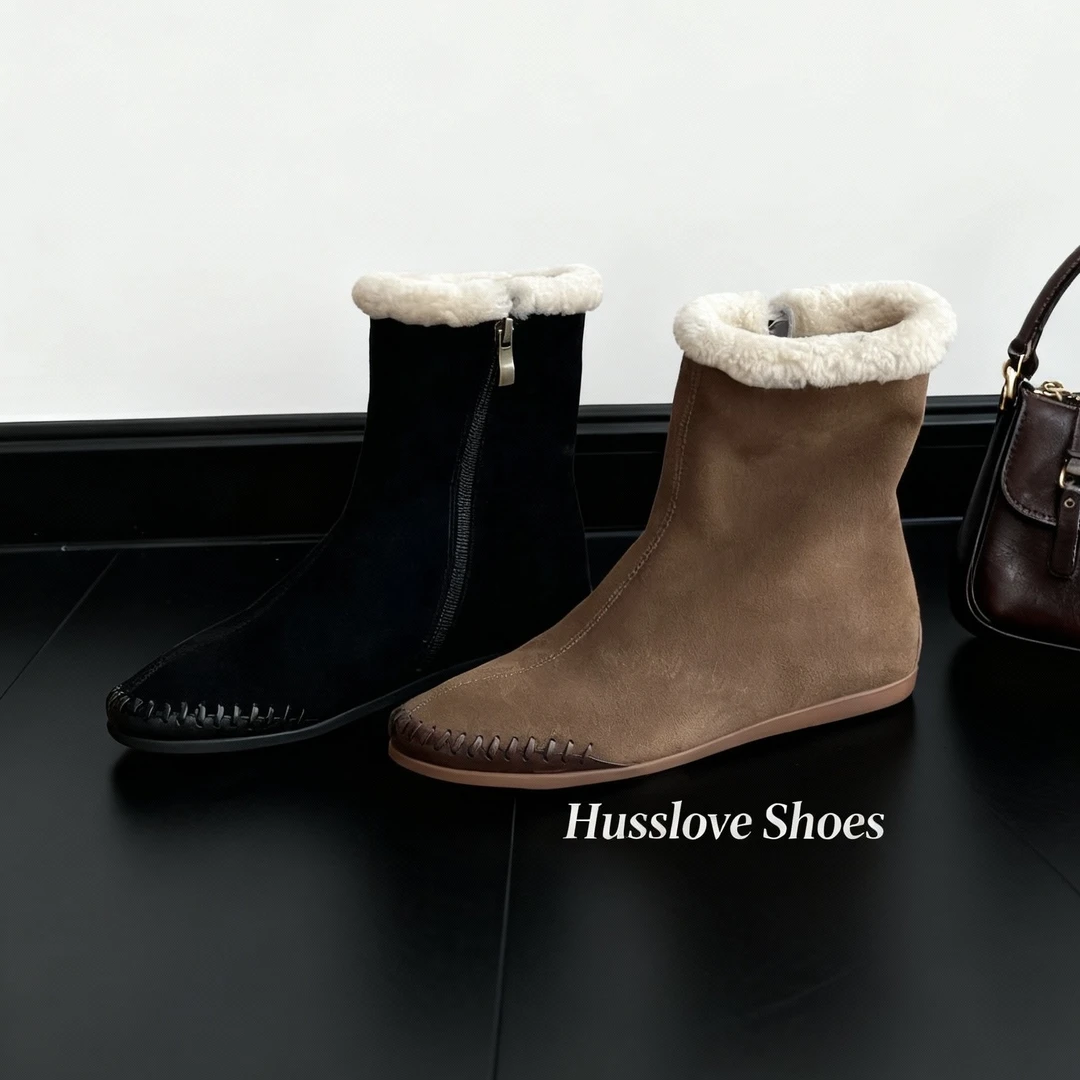 HUSSLOVE 牛反绒·跟高2.5CM·英伦复古经典简约百搭拼接羊羔毛短靴
