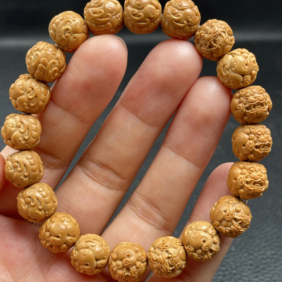 新款猴头核桃1.2貔貅手串