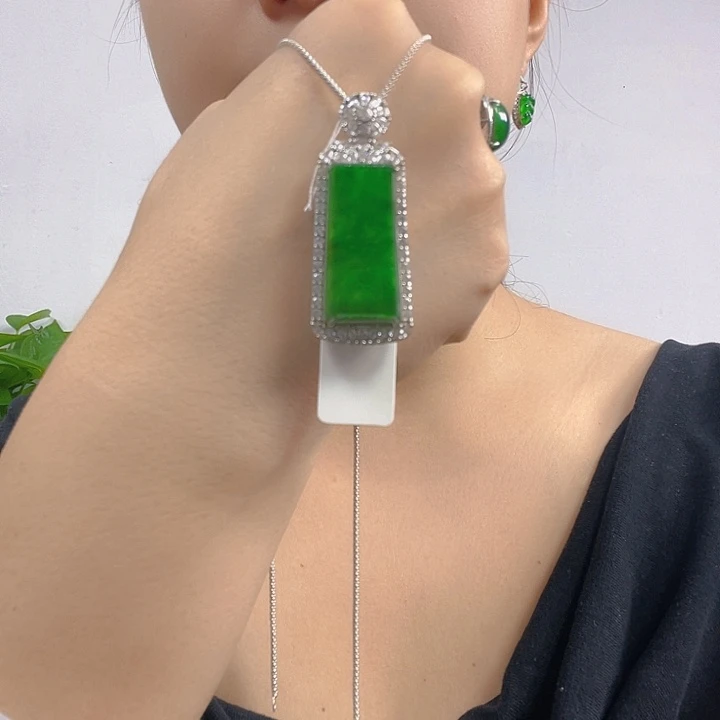 翡翠银S925镶嵌吊坠(不含链)