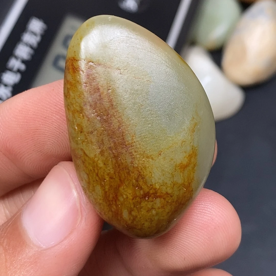 和田玉（糖玉）未镶嵌挂件