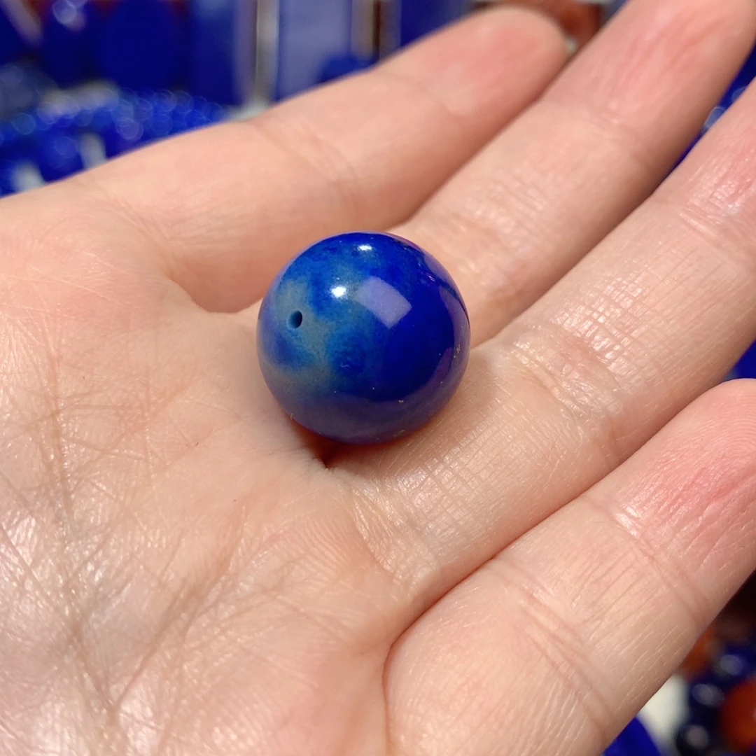 青金石未镶嵌16.6m单珠挂件