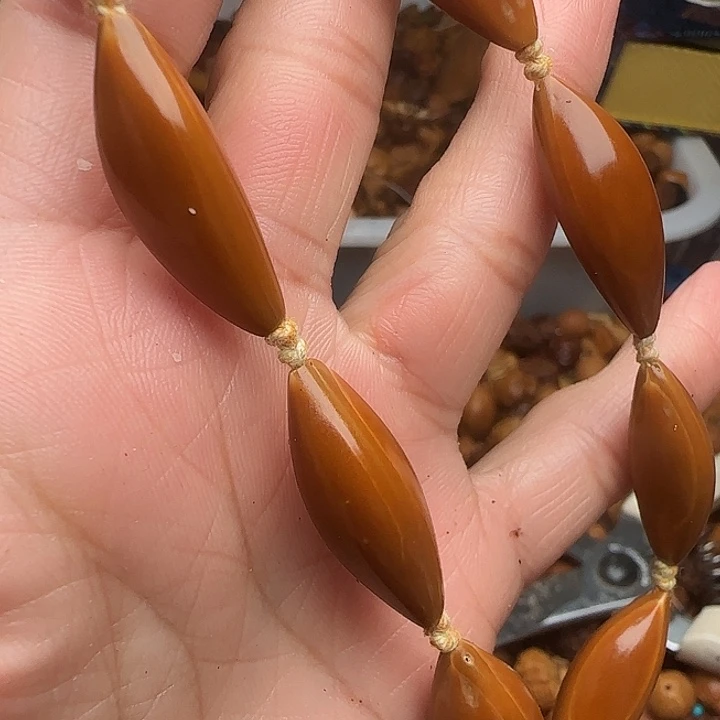 橄榄核吊坠清货的价格是