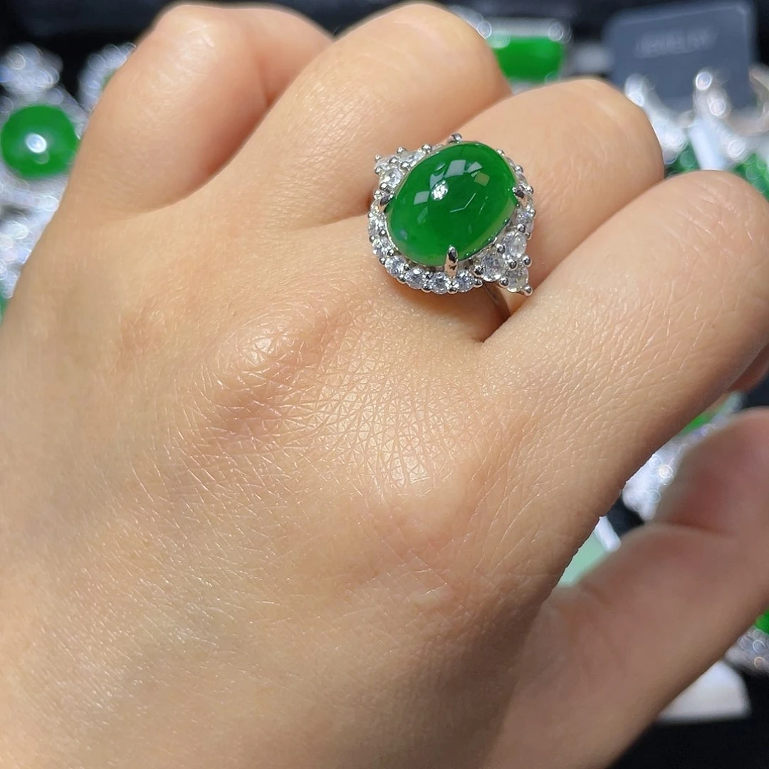 翡翠颈饰银S925镶嵌翡翠