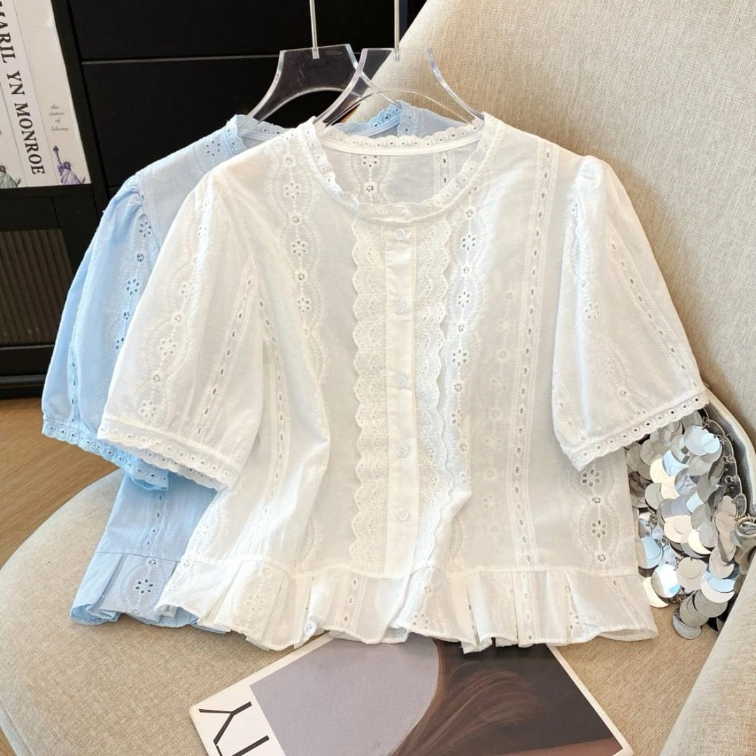 《雅雅》纯棉短款泡泡袖圆领镂空短袖衬衫法式小众设计感显瘦百搭款