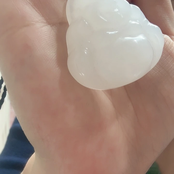 石英质玉颈饰未镶嵌大白佛