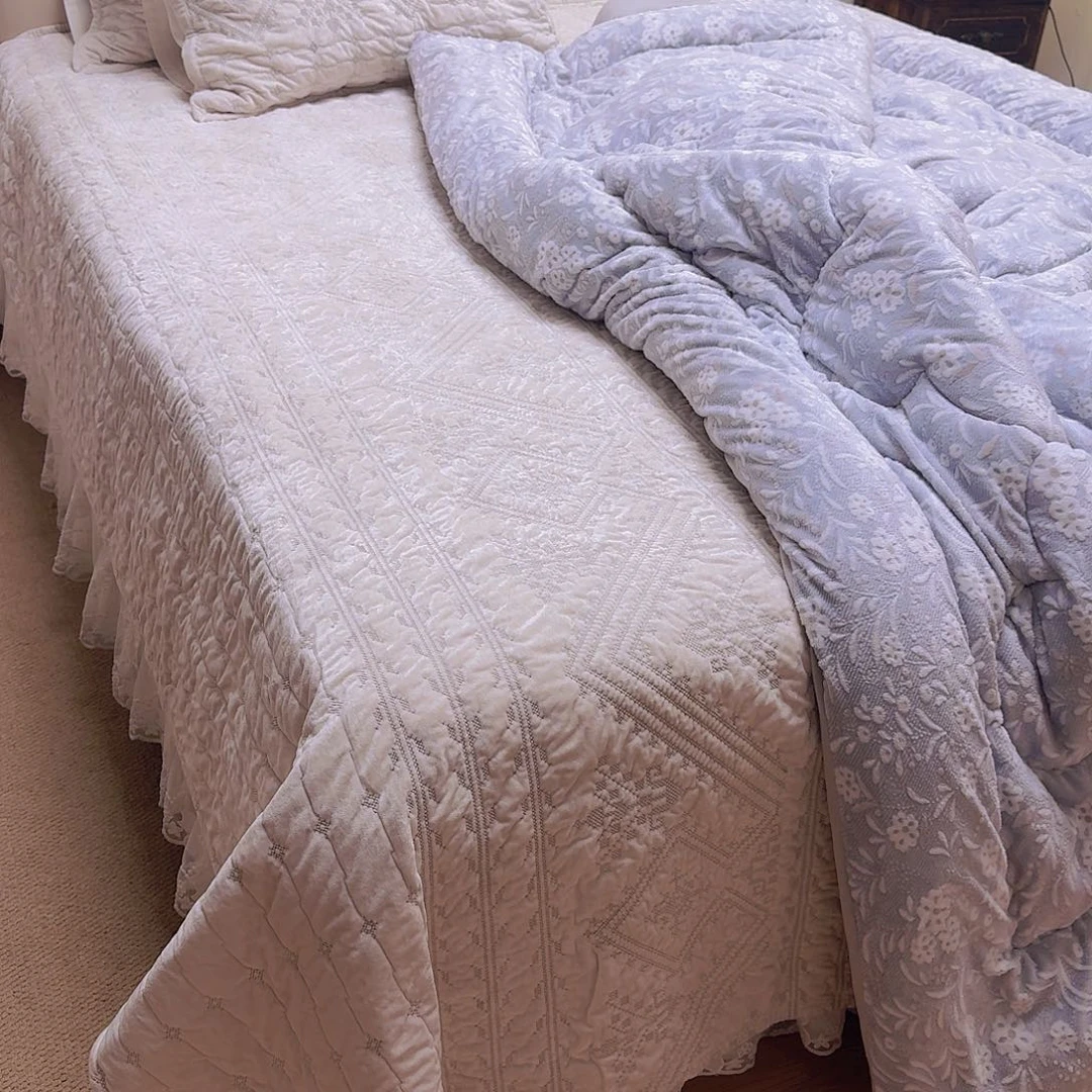 棉丽莎希腊绒三件套230×250米白