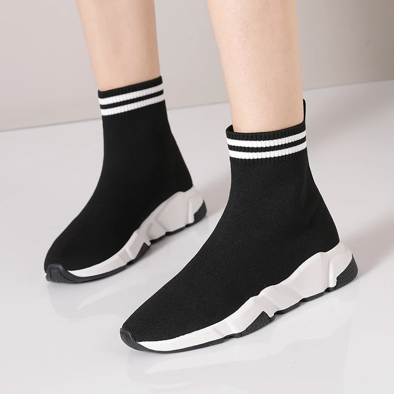 休闲舒适百搭坡跟低跟大码女靴弹力靴袜子鞋坡跟防滑瘦瘦中筒靴女