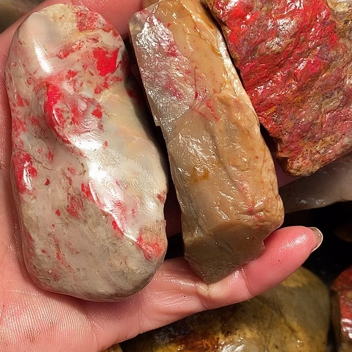 昌化石a***d浙江昌化鸡血石