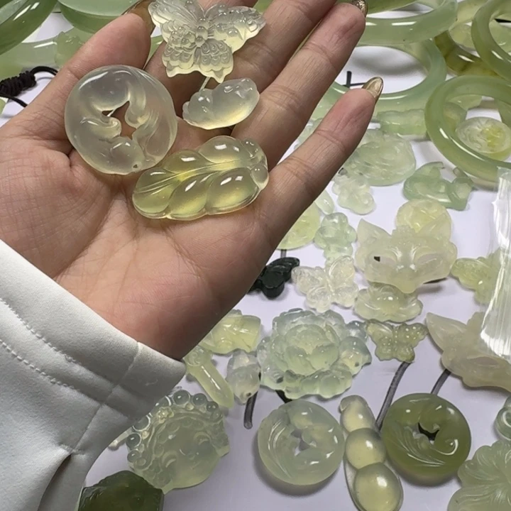 把***里蛇纹石玉未镶嵌蛇纹石无镶嵌