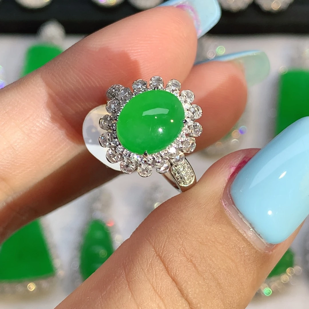 翡翠戒指18K金镶嵌戒指