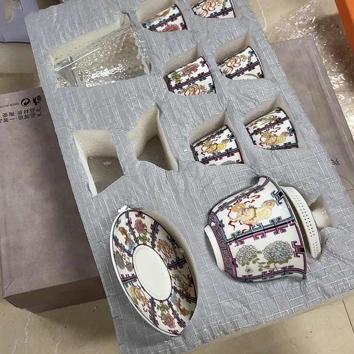 孤品茶具套装等。