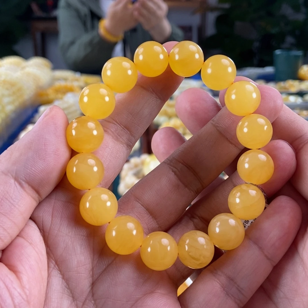 琥珀未镶嵌珠宝奇石13鸡油红手串20.84