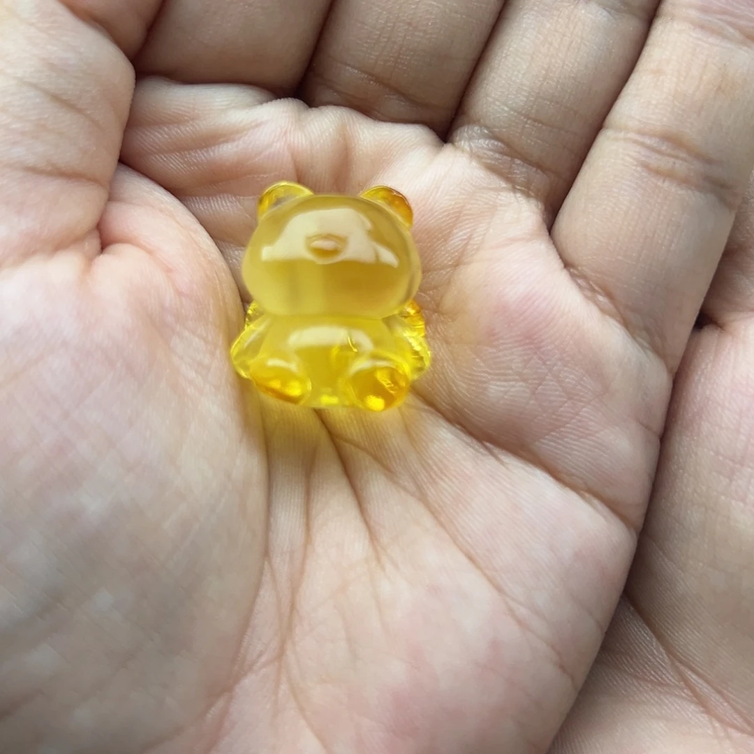 琥珀未镶嵌珠宝奇石小熊打孔不退换
