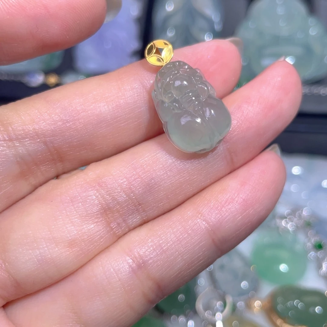 颈饰18K金镶嵌翡翠翡翠