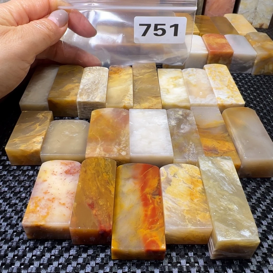 陷***境老挝石巴林石巴林石