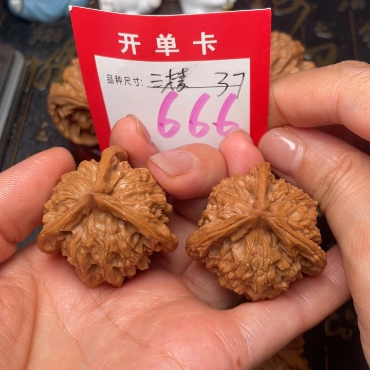 吊坠桃核文玩的好