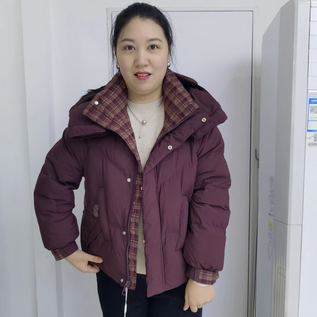 新款时尚洋气百搭休闲格子拼接羽绒服5113