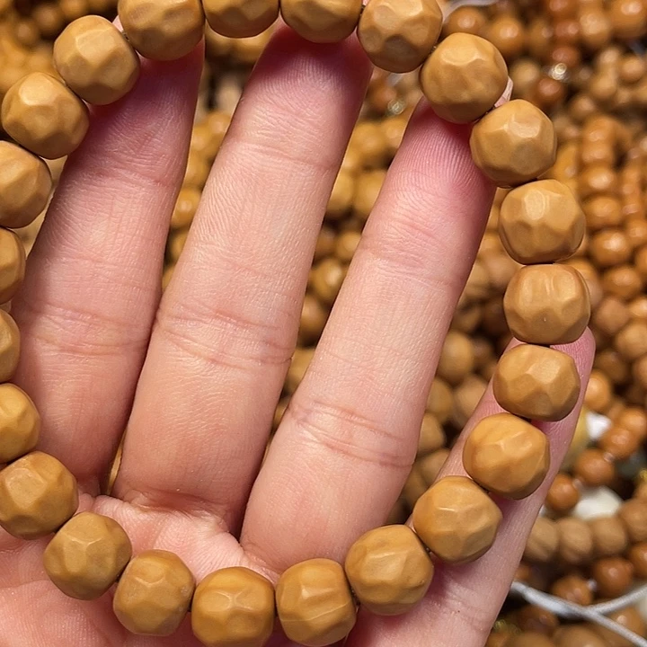 木猴头核桃黑金无相奶酪